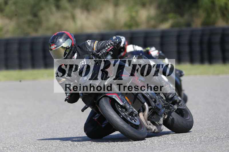 /44 09.08.2025 Plüss Moto Sport ADR/Freies Fahren/36